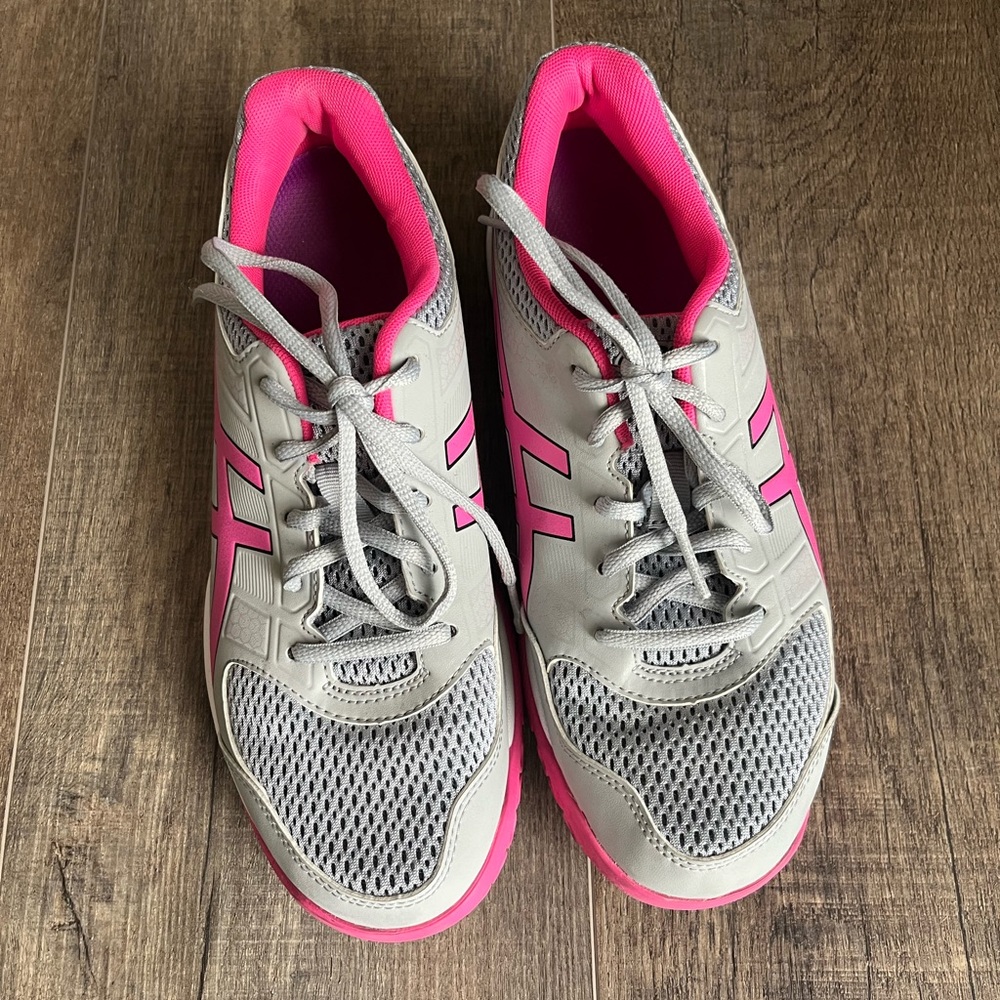 Women's ASICS gel rocket court shoes